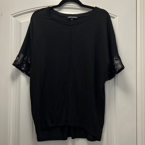 Cable & Gauge Sweaters - Women’s Cable and Gauge Short Sleeved Black Tunic Top
